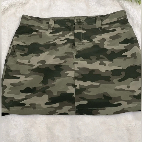 Eddie Bauer Adventurer Skirt Camouflage Green Size 6 - Picture 1 of 9